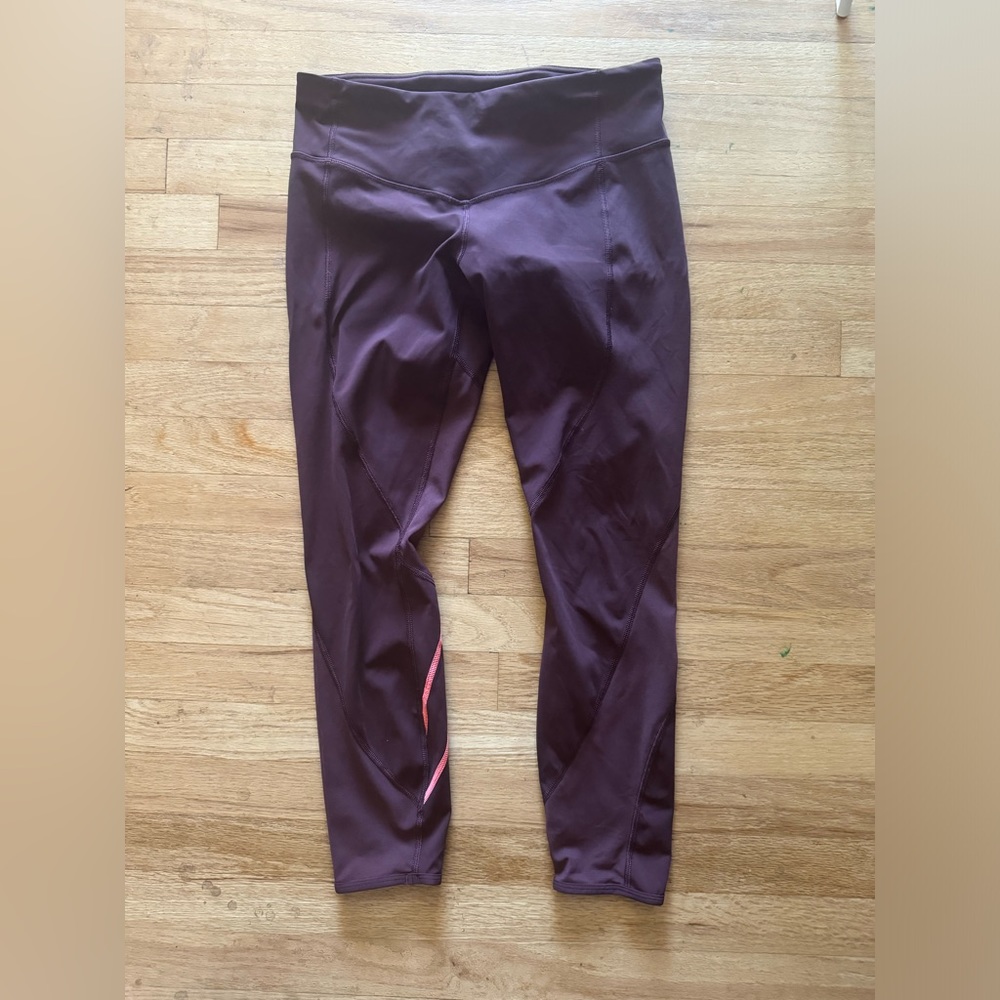 Lululemon athletica Size 8 EUC leggings Bordeaux